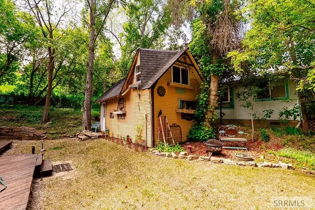 $310,000 | 65 East Booth Lava Hot Springs, Lava Hot Springs, ID 83246