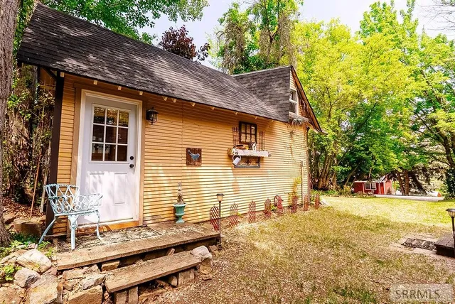 $310,000 | 65 East Booth Lava Hot Springs, Lava Hot Springs, ID 83246