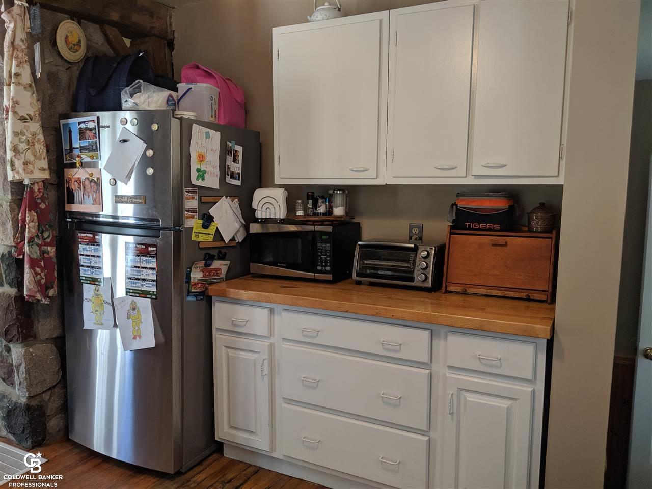12901 Yale Road Yale, MI 48097 - Photo 3 of 45