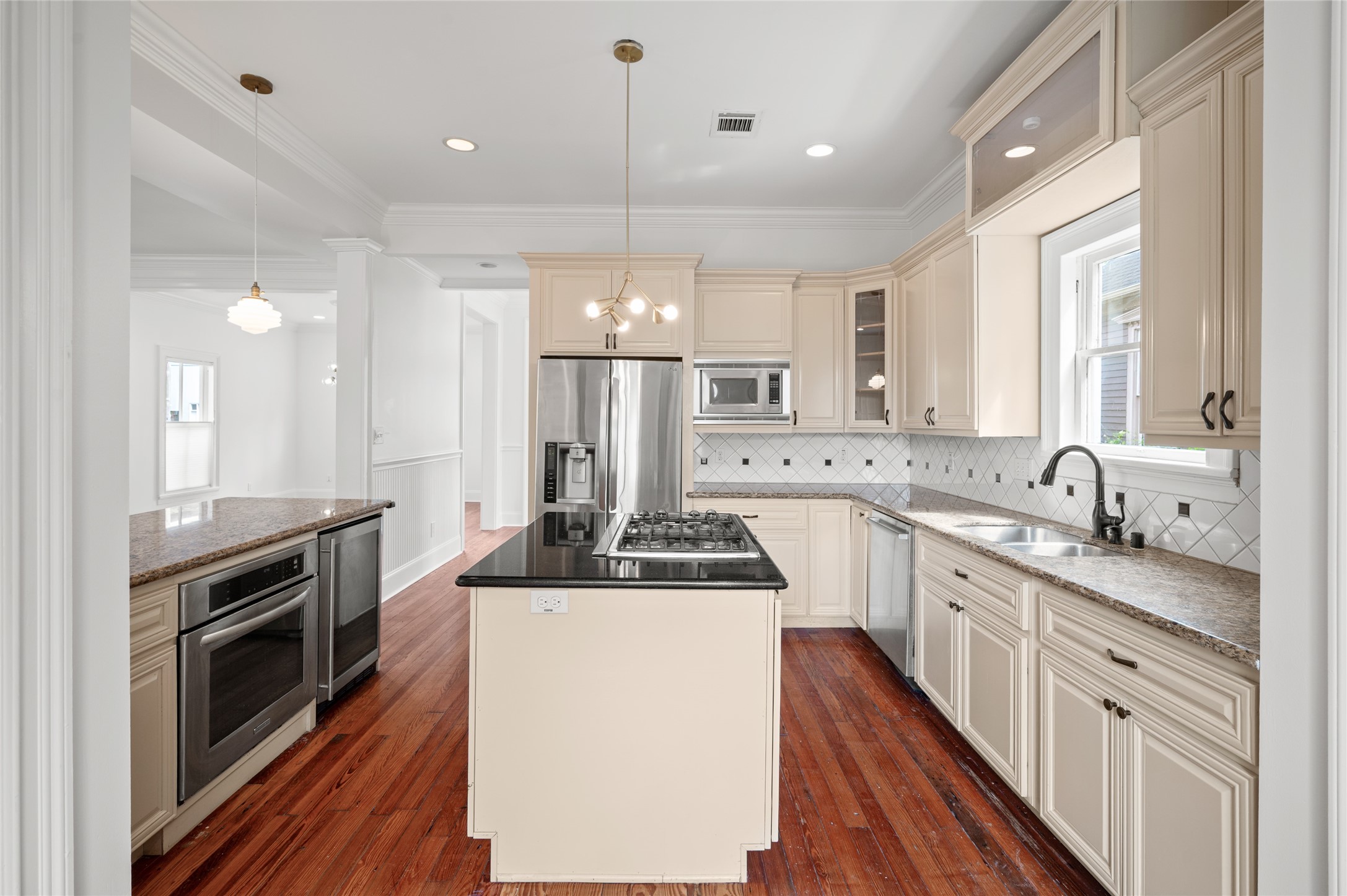 1819 Decatur Street Houston, TX 77007 - Photo 11 of 36