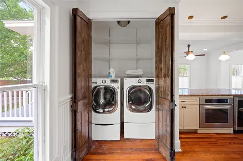 $695,000 | 1819 Decatur Street, Houston, TX 77007