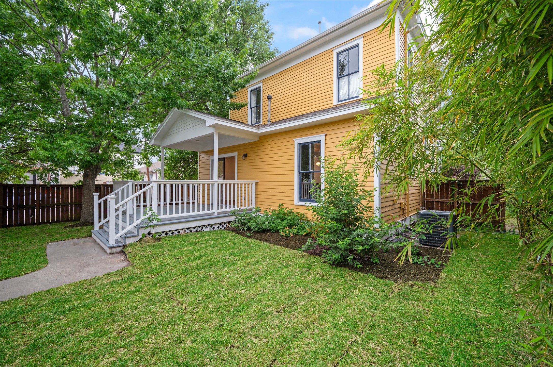 1819 Decatur Street Houston, TX 77007 - Photo 29 of 36