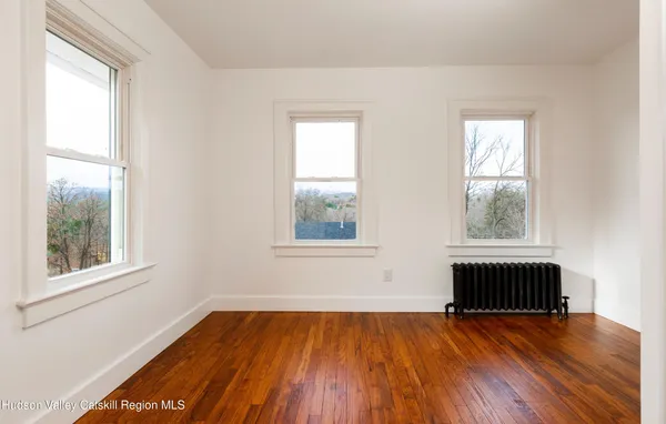 $519,000 | 40 Highland Avenue, Kerhonkson, NY 12446