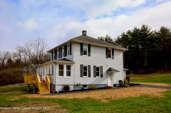 $519,000 | 40 Highland Avenue, Kerhonkson, NY 12446