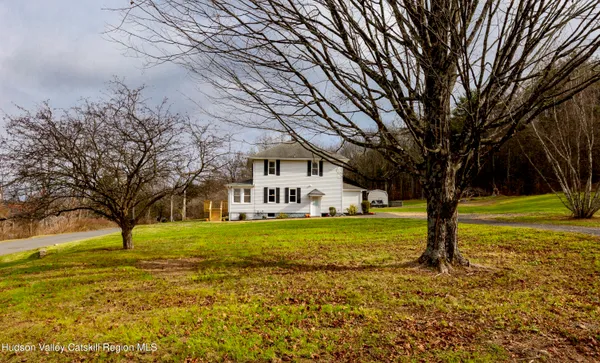 $519,000 | 40 Highland Avenue, Kerhonkson, NY 12446