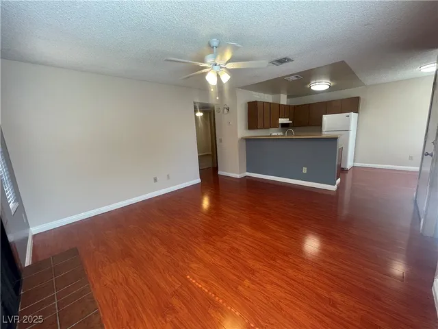 $995 | 2742 Alicialynn Way, Unit D, Las Vegas, NV 89121