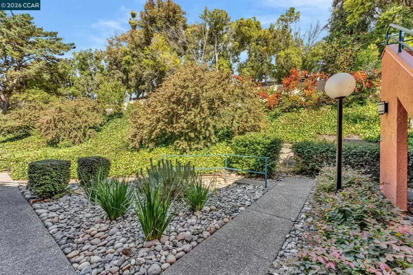 $308,000 | 196 Nantucket Lane, Vallejo, CA 94590
