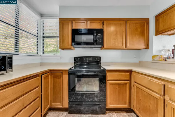 $308,000 | 196 Nantucket Lane, Vallejo, CA 94590