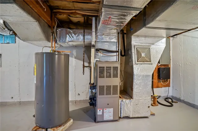 $439,000 | 23 Canterbury Drive, Westerly, RI 02808