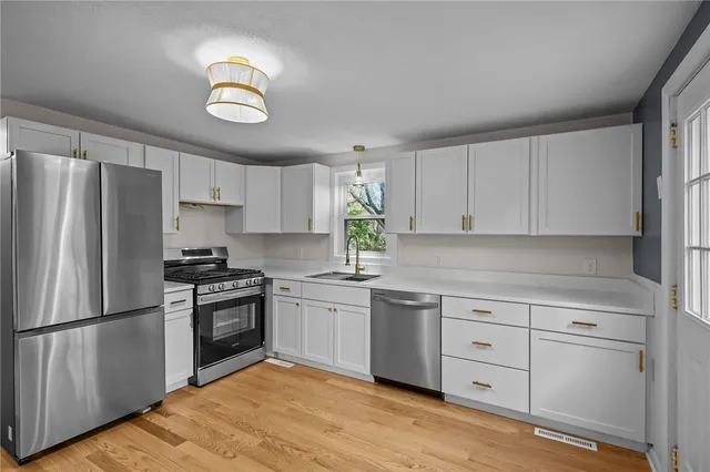 $439,000 | 23 Canterbury Drive, Westerly, RI 02808