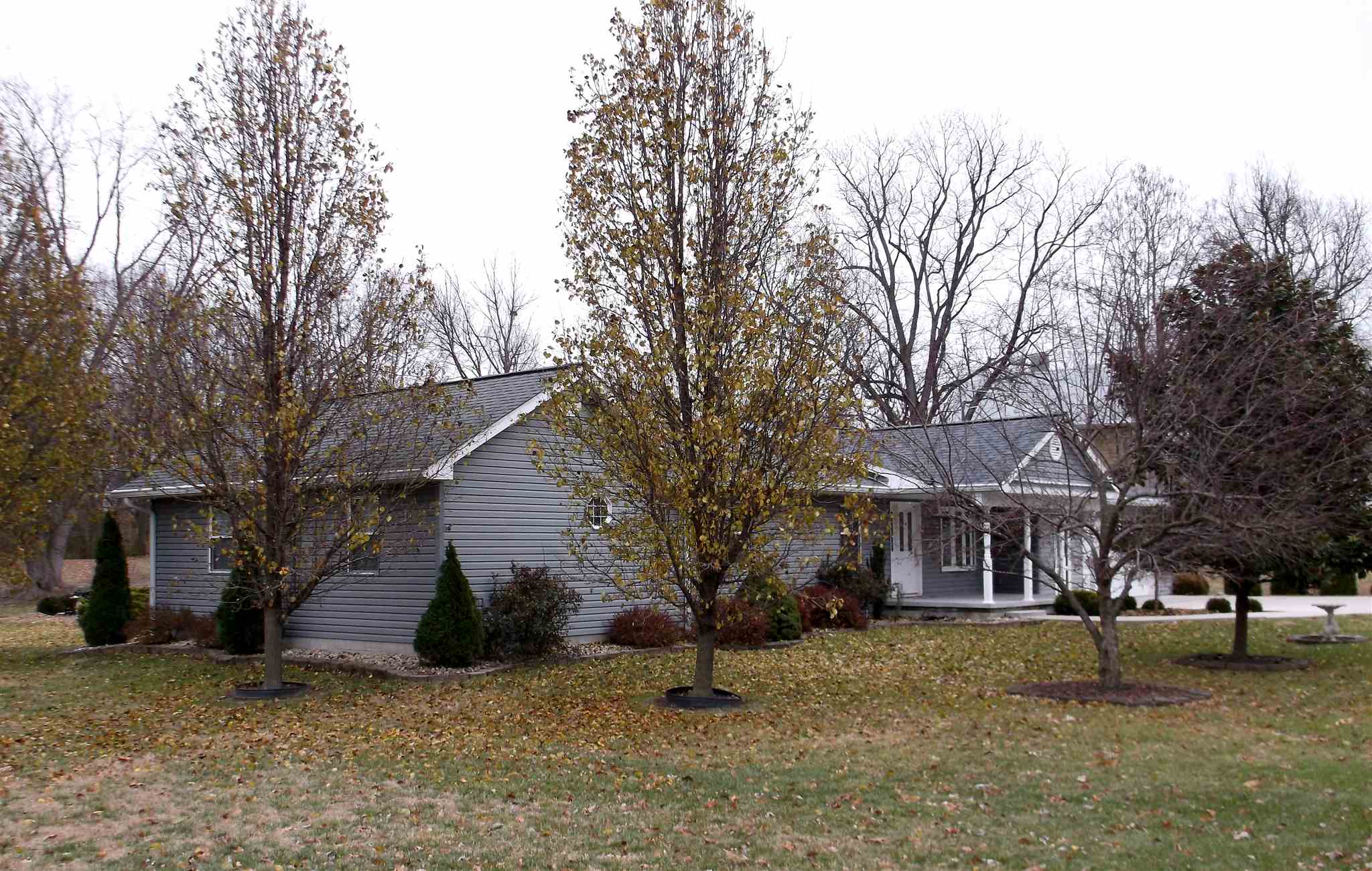 254 Apraw Road Washington, IN 47501 - Photo 13 of 21 Gallery Image 13