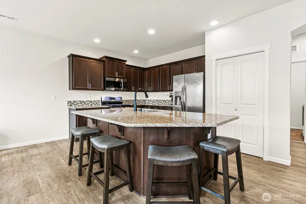 $625,000 | 912 O'Farrell Lane Northwest, Orting, WA 98360