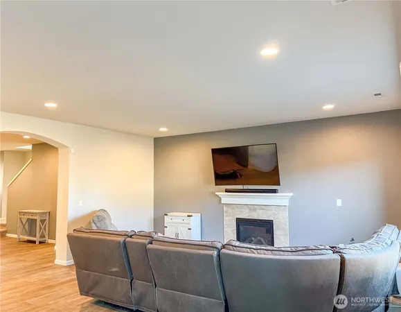 $625,000 | 912 O'Farrell Lane Northwest, Orting, WA 98360