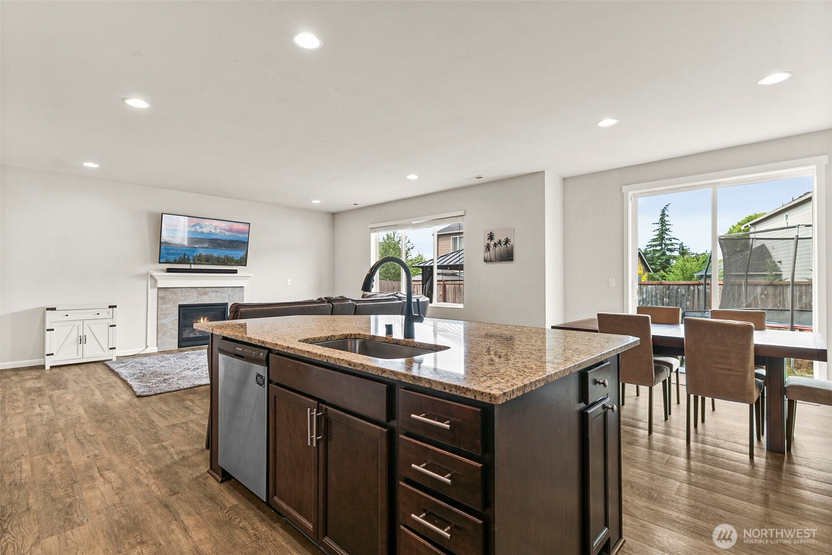 912 O'Farrell Lane Northwest Orting, WA 98360 - Photo 14 of 40