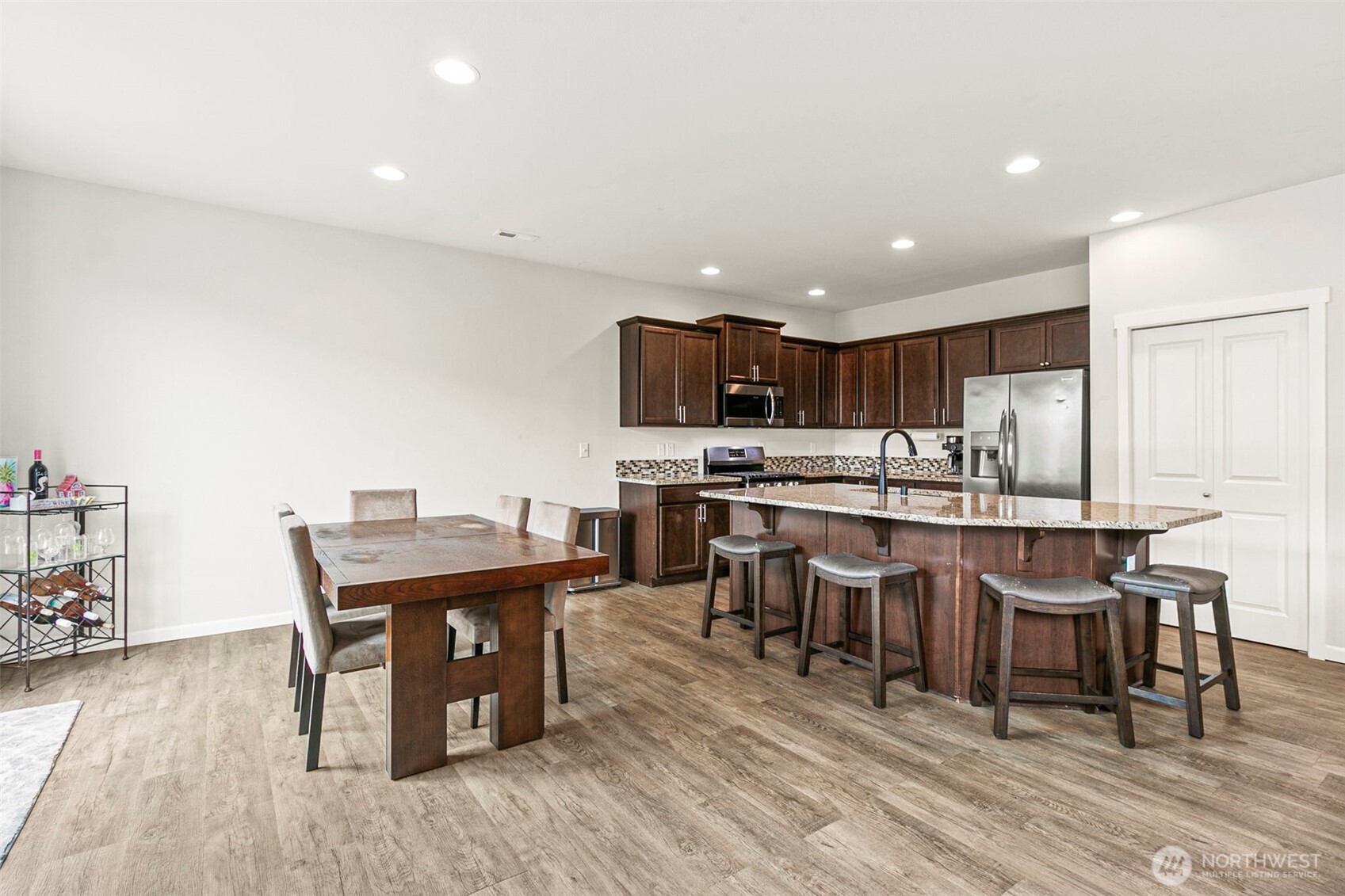 912 O'Farrell Lane Northwest Orting, WA 98360 - Photo 16 of 40