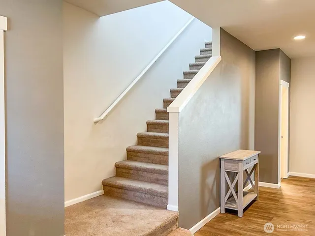 $629,999 | 912 O'Farrell Lane Northwest, Orting, WA 98360