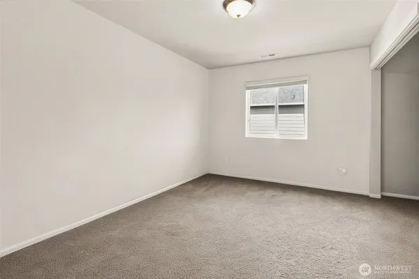 $625,000 | 912 O'Farrell Lane Northwest, Orting, WA 98360