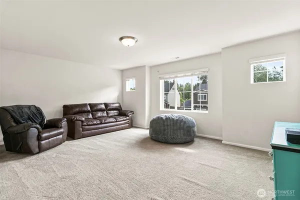 $625,000 | 912 O'Farrell Lane Northwest, Orting, WA 98360