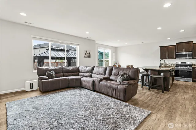 $629,999 | 912 O'Farrell Lane Northwest, Orting, WA 98360