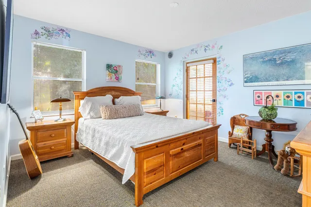 $2,300,000 | 800 Lagoon Lane, Lantana, FL 33462