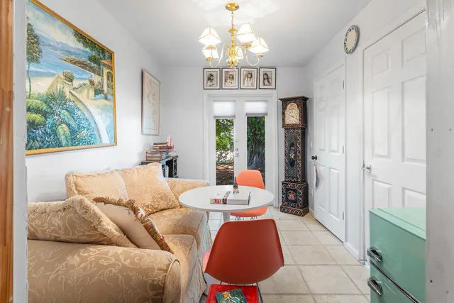 $2,300,000 | 800 Lagoon Lane, Lantana, FL 33462