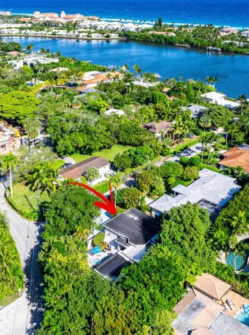 $2,300,000 | 800 Lagoon Lane, Lantana, FL 33462