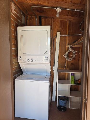 328 South Paseo Pena, Unit D Green Valley, AZ 85614 - Photo 61 of 64