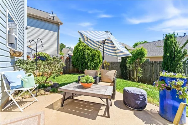 $275,000 | 17 High Point Way, Hiram, GA 30141