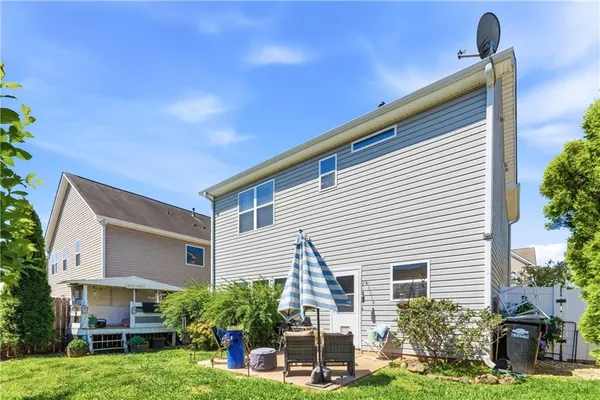 $275,000 | 17 High Point Way, Hiram, GA 30141