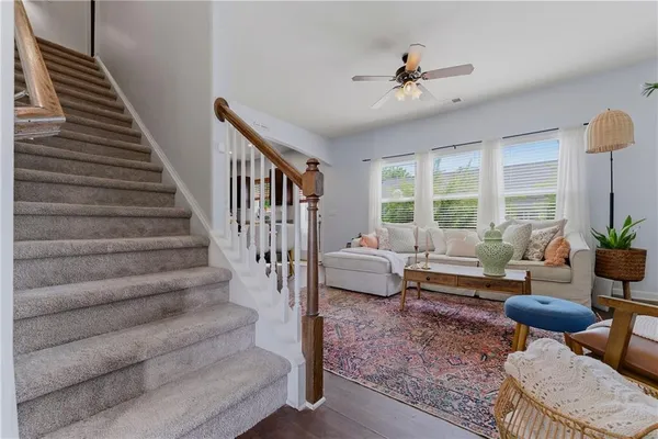 $275,000 | 17 High Point Way, Hiram, GA 30141