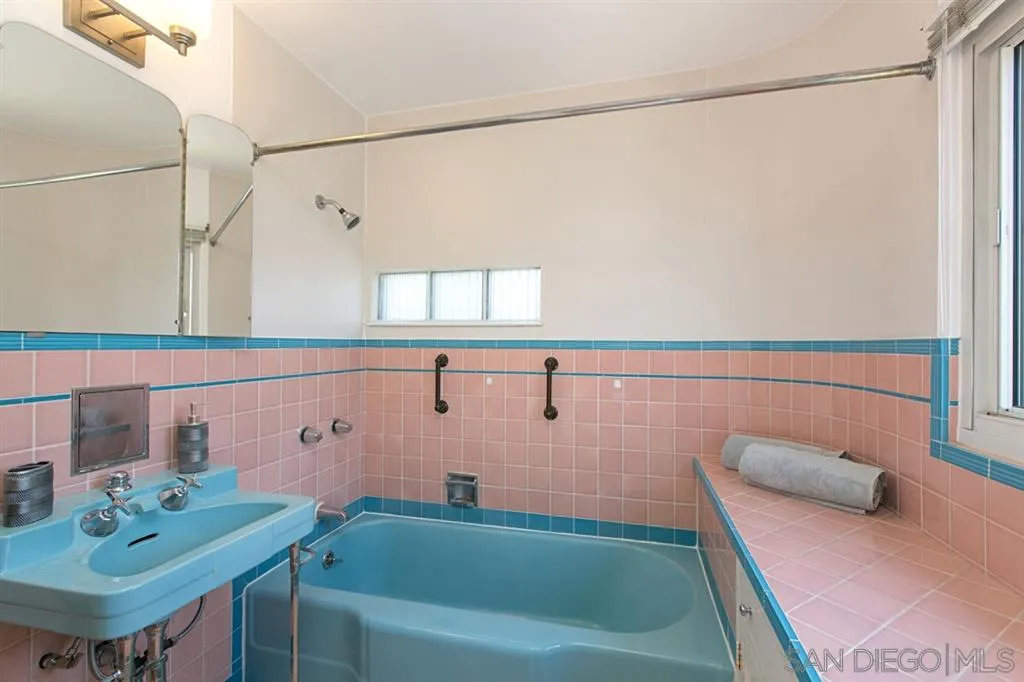 2355 Willow Street San Diego, CA 92106 - Photo 16 of 25 a bathroom with a sink and a bathtub