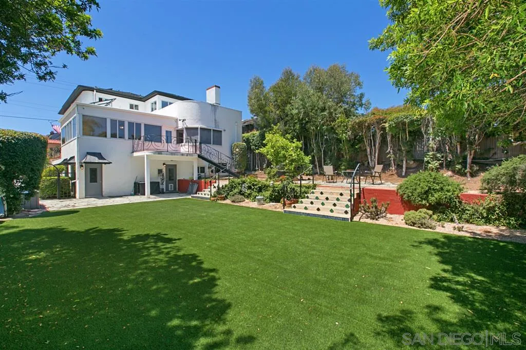 2355 Willow Street San Diego, CA 92106 - Photo 22 of 25 a view of a house with a backyard