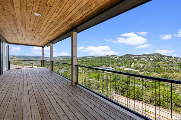 $1,250,000 | 1123 Ledge Path, Canyon Lake, TX 78133