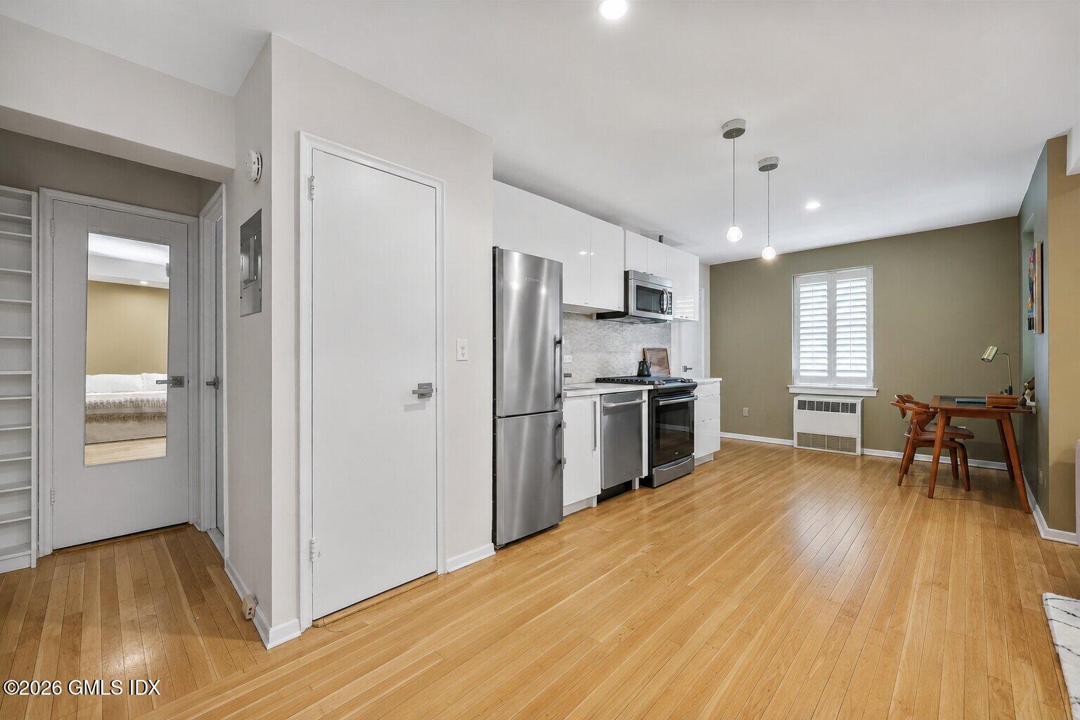52 Lafayette Place, Unit 1F Greenwich, CT 06830 - Photo 9 of 16 9 - 1F - 52 Lafayette Pl