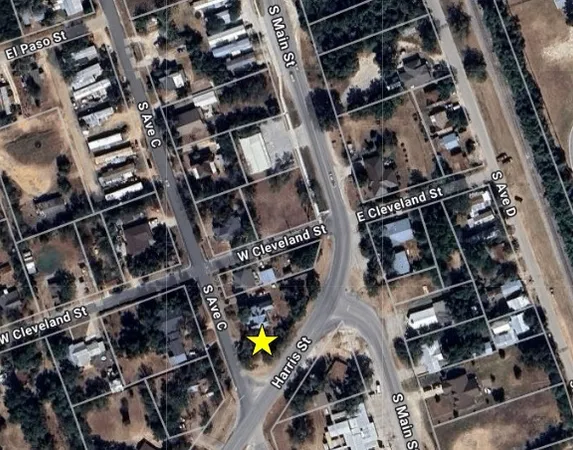 $275,500 | 505 South Avenue C Avenue, Elgin, TX 78621