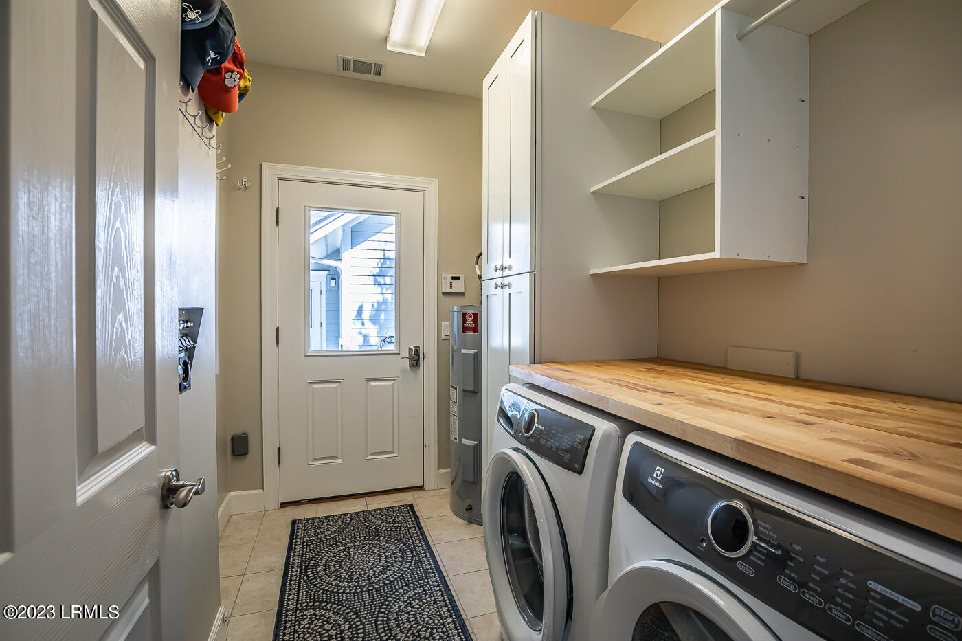 47 South Boone Road St. Helena Island, SC 29920 - Photo 44 of 49 44 Laundry