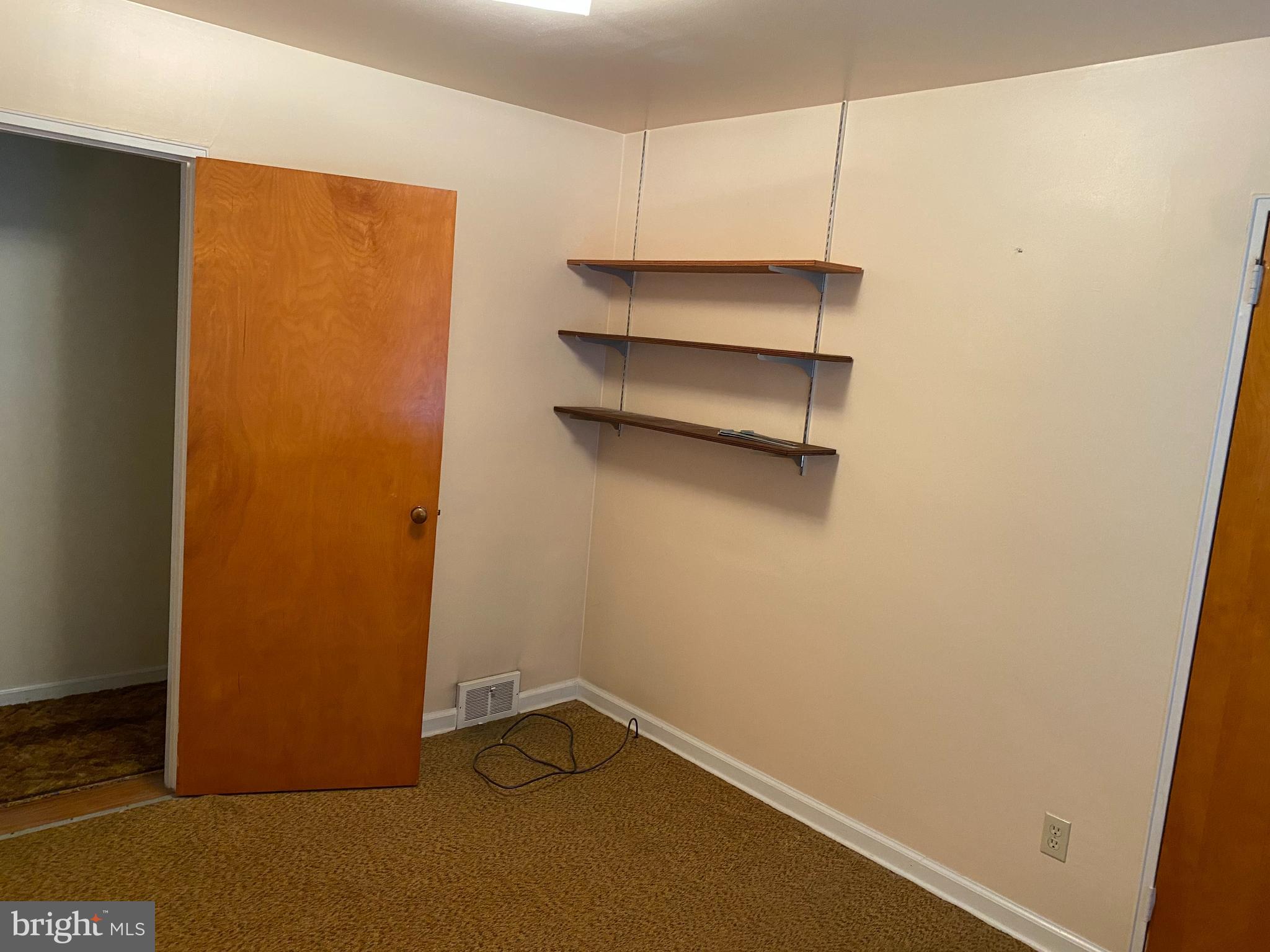 117 Spring Street Bridgeton, NJ 08302 - Photo 20 of 26 2nd bedroom