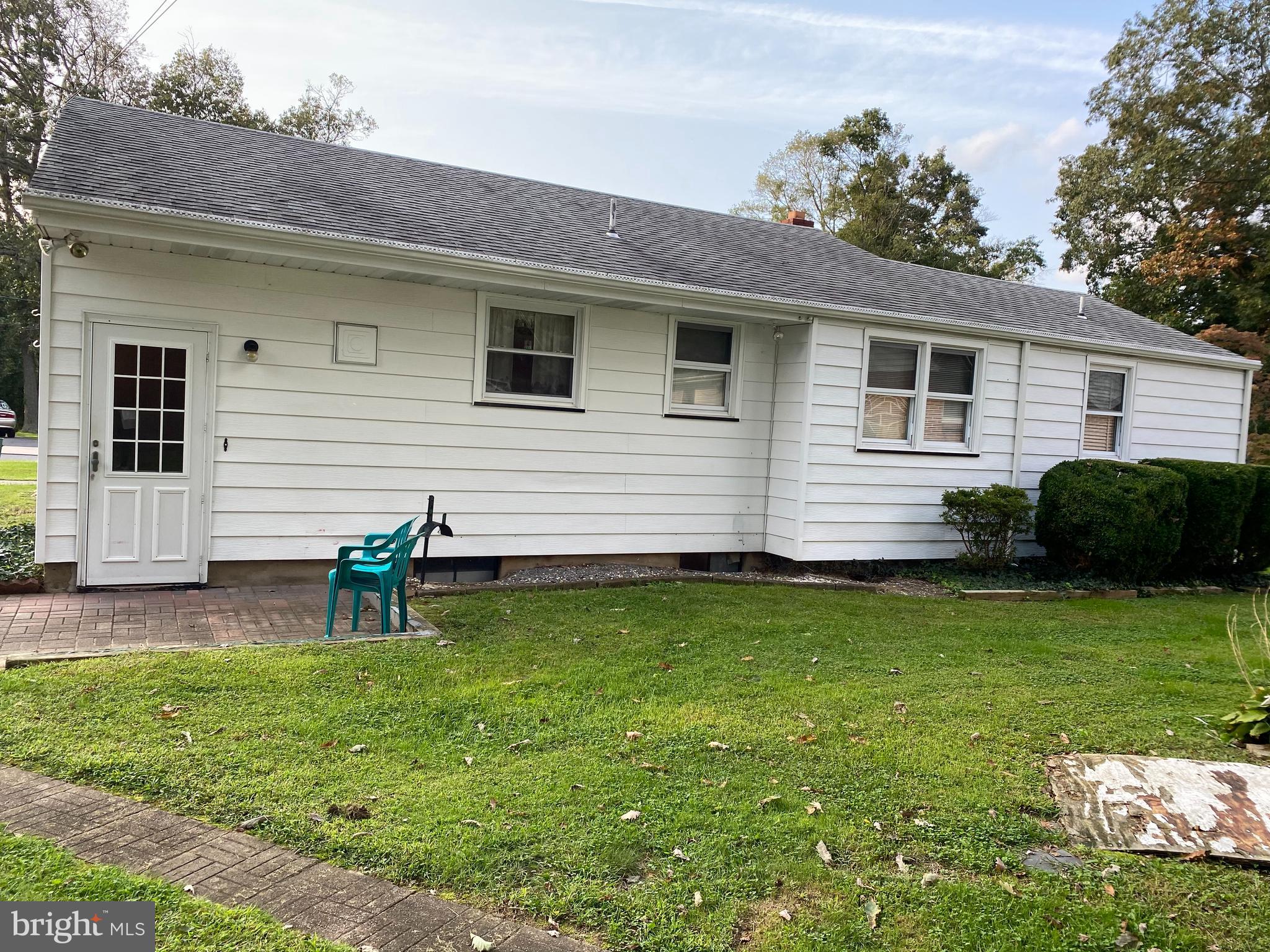 117 Spring Street Bridgeton, NJ 08302 - Photo 4 of 26 Gallery Image 4