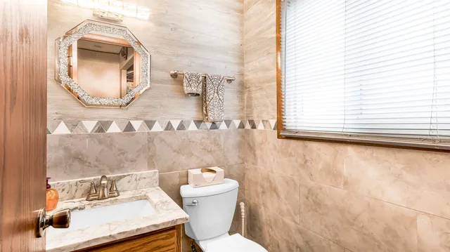 $434,000 | 1800 Michigan Avenue, Sun Prairie, WI 53590