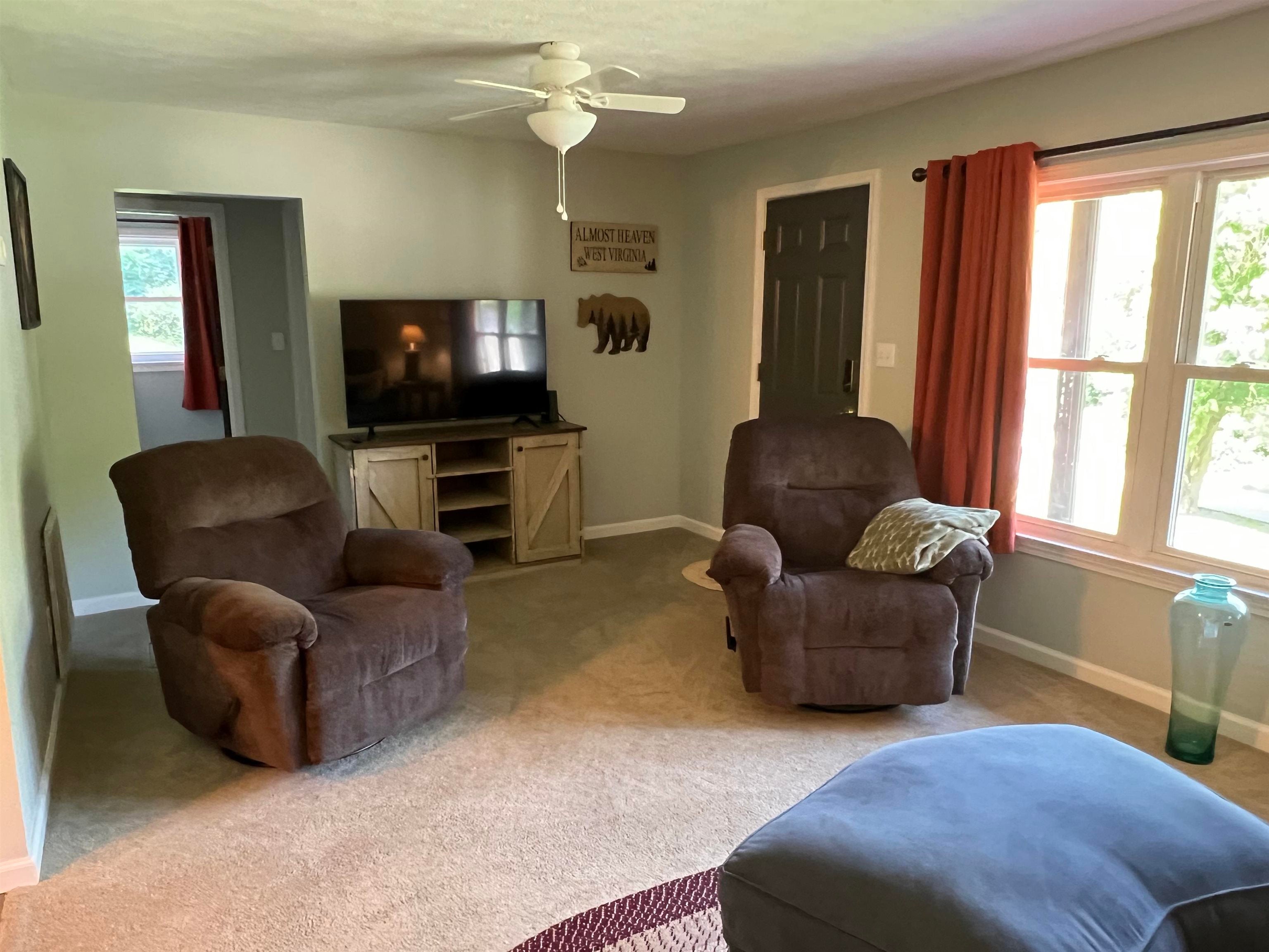 128 Genoa Hill Road Genoa, WV 25517 - Photo 3 of 20 Gallery Image 3