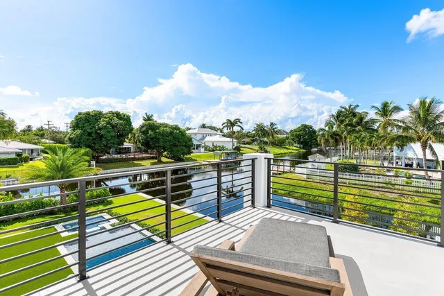 $6,495,000 | 830 Lake Shore Drive, Delray Beach, FL 33444