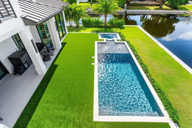 $6,495,000 | 830 Lake Shore Drive, Delray Beach, FL 33444