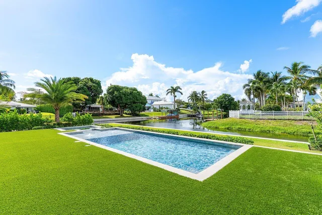 $6,495,000 | 830 Lake Shore Drive, Delray Beach, FL 33444