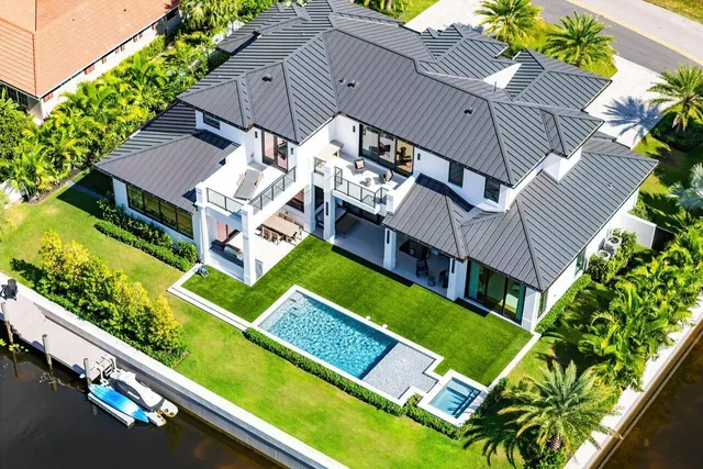 $6,495,000 | 830 Lake Shore Drive, Delray Beach, FL 33444