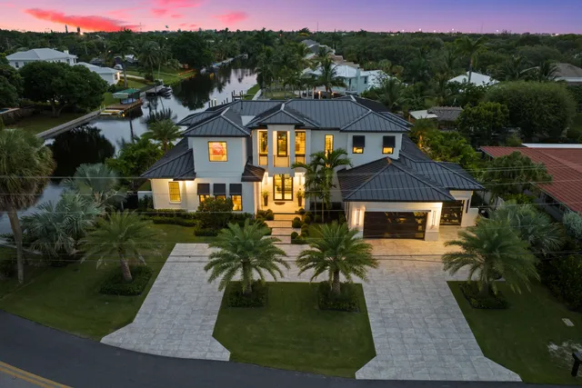 $6,495,000 | 830 Lake Shore Drive, Delray Beach, FL 33444