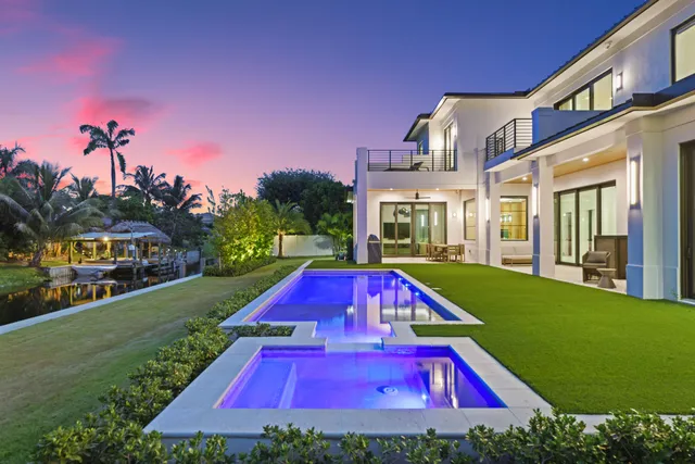 $6,495,000 | 830 Lake Shore Drive, Delray Beach, FL 33444