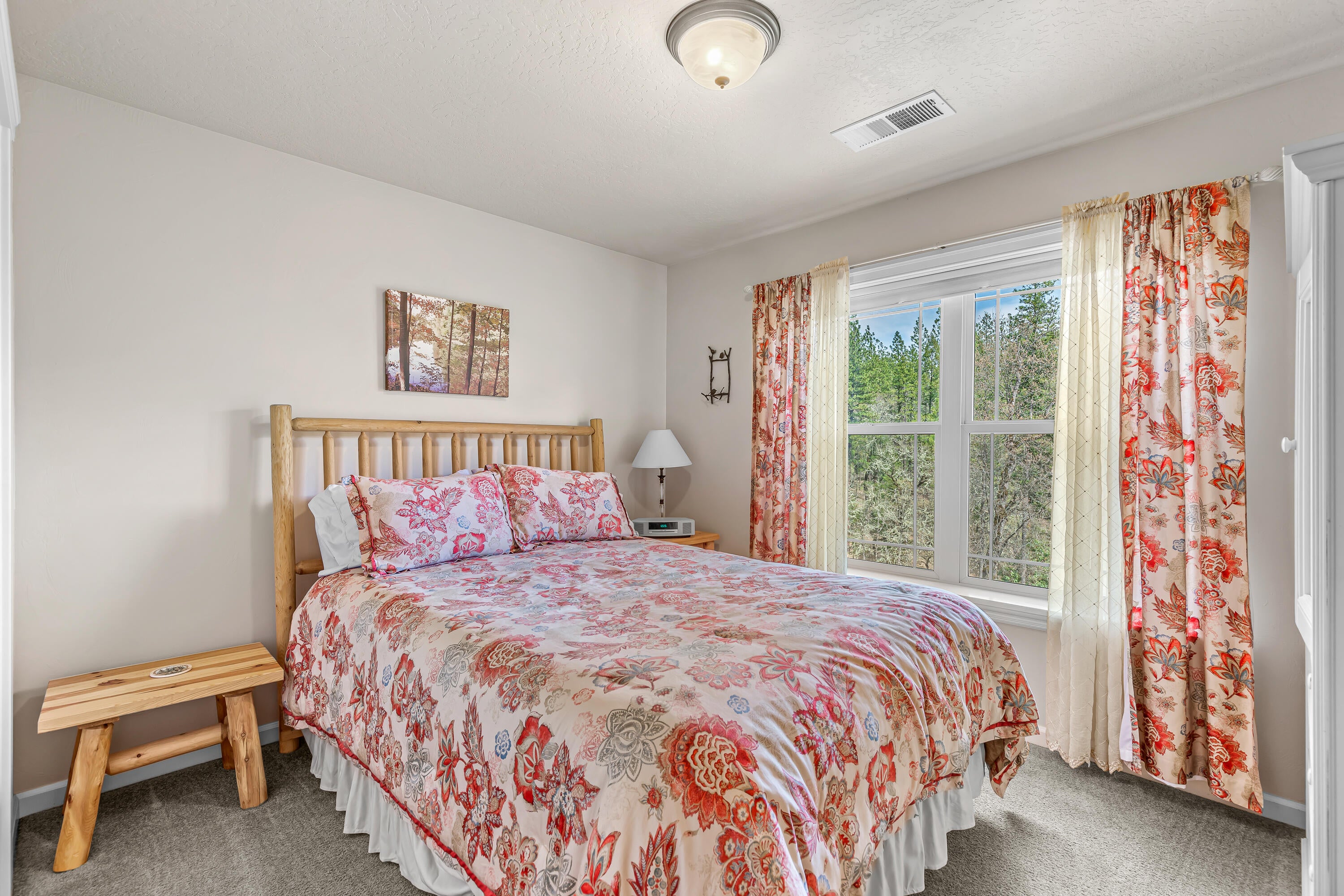 68 Busch Road Trail, OR 97541 - Photo 27 of 75 9R9A4796