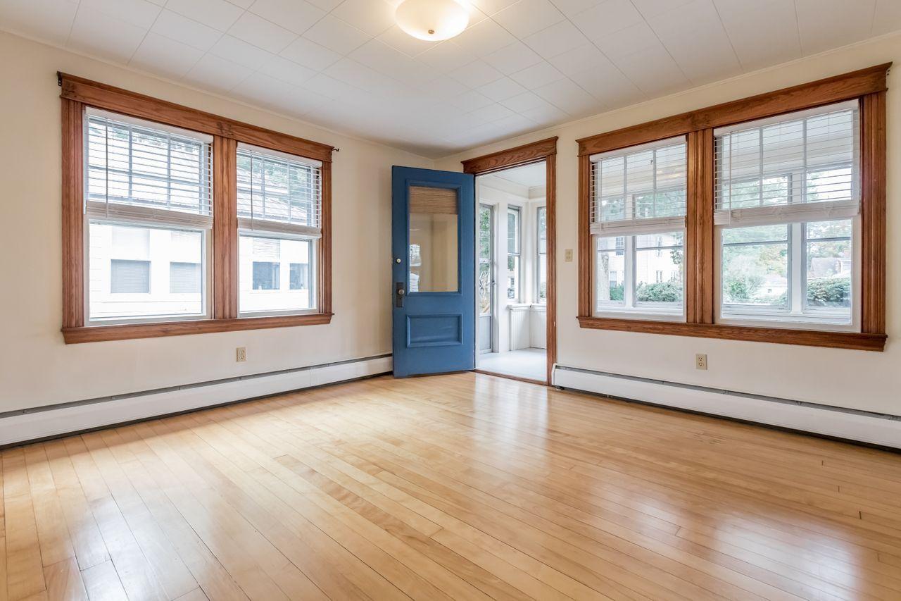 271 Ray Street Portland, ME 04103 - Photo 5 of 34 20201003KB-51014