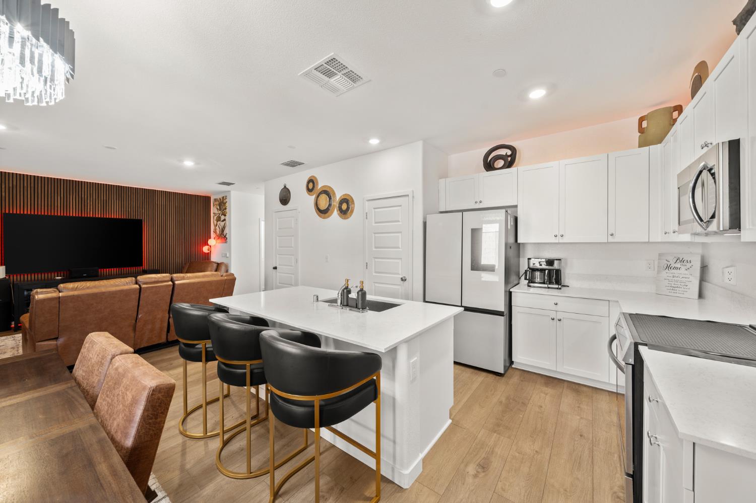 8488 Anker Way Elk Grove, CA 95757 - Photo 17 of 53