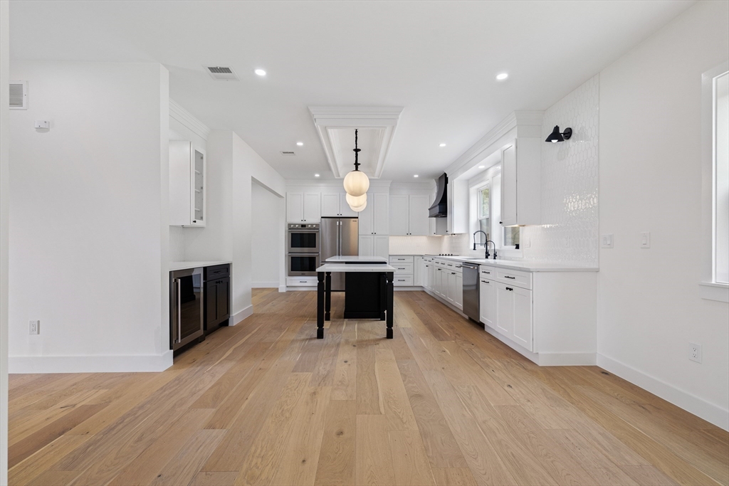 4 Eagleton Street Spencer, MA 01562 - Photo 13 of 32